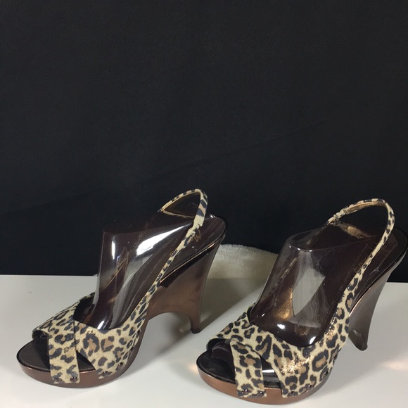 MARCIANO , Size 8 M , 9 , Leopard Color, Sandal . - Picture 2 of 8